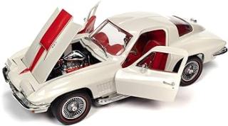 Chevrolet Corvette 427 Coupe 1967 white with red stinger stripe Auto World 1:18